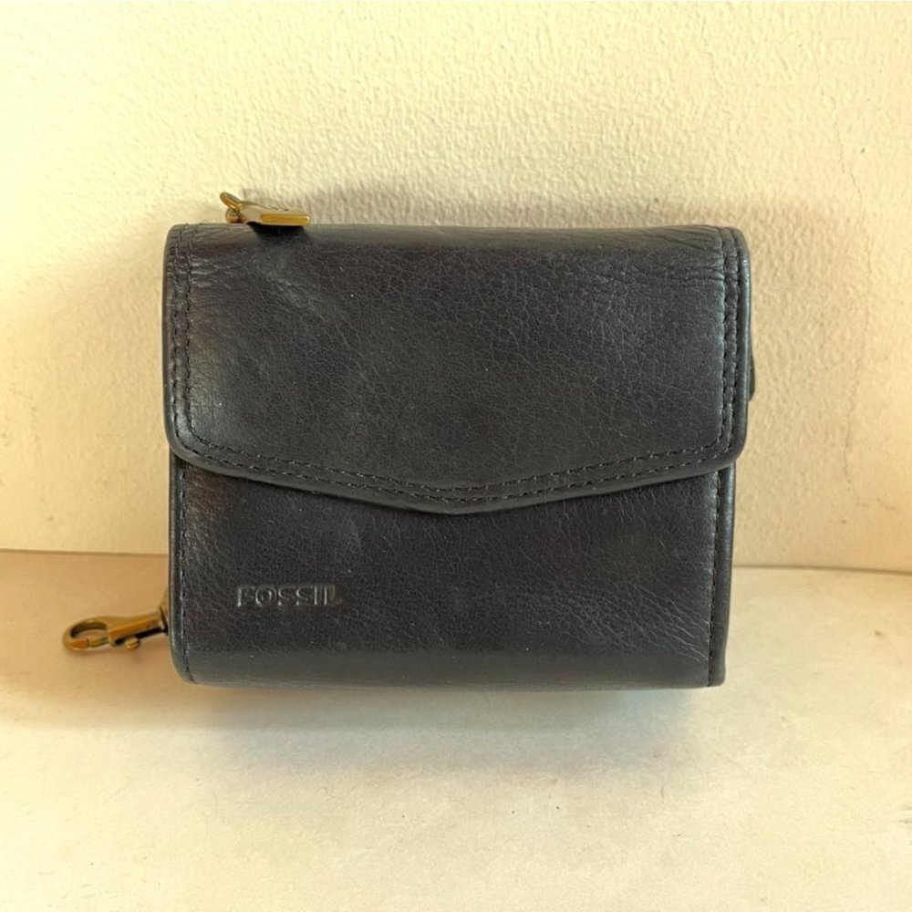 Fossil Keyper Black Leather Tri-fold Wallet ID Key Fob Clutch